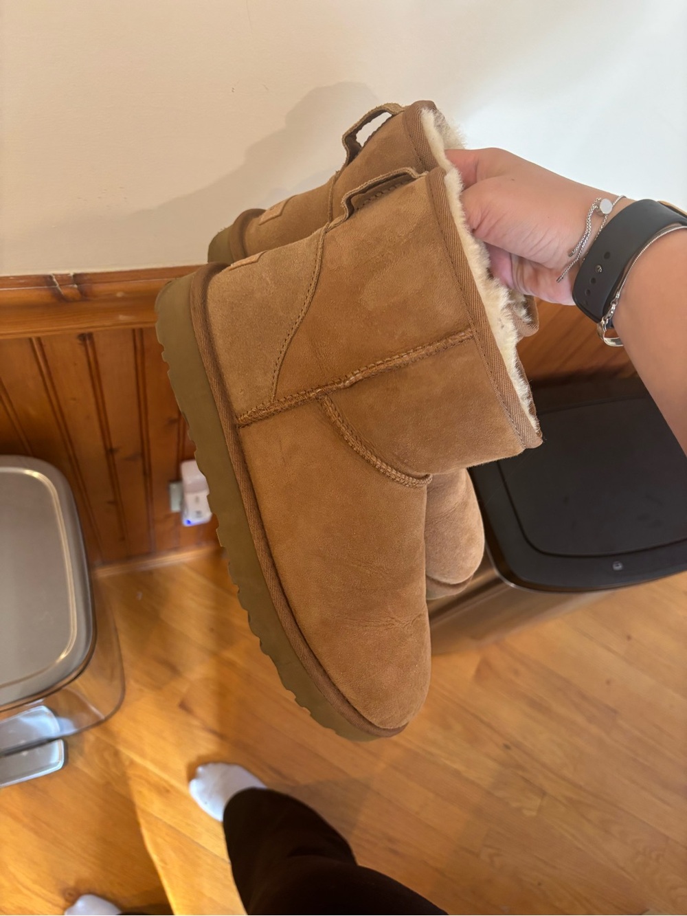 Ugg Classic Chestnut Suede Shearling Short Boots - Picture 6 of 8